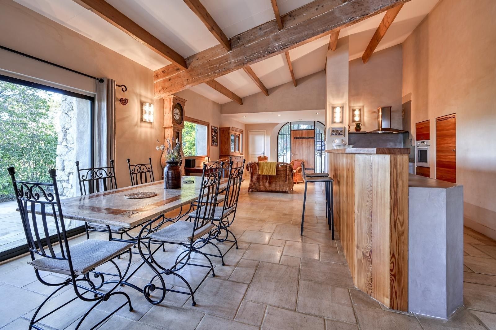 mas 6 Pièces en vente sur CASSIS (13260)