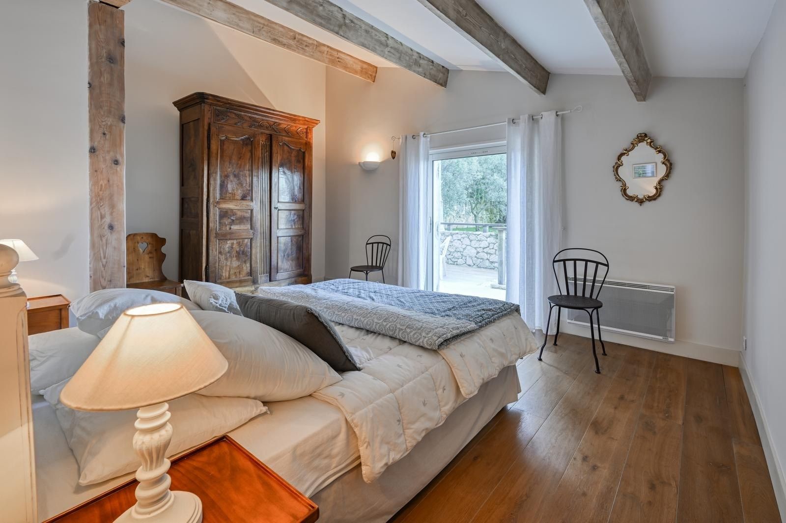 mas 6 Pièces en vente sur CASSIS (13260)