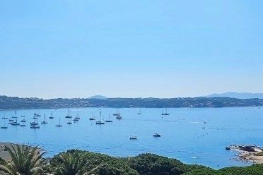 house 6 Rooms for sale on BANDOL (83150) Sale House Bandol 6 Rooms 200 m²
