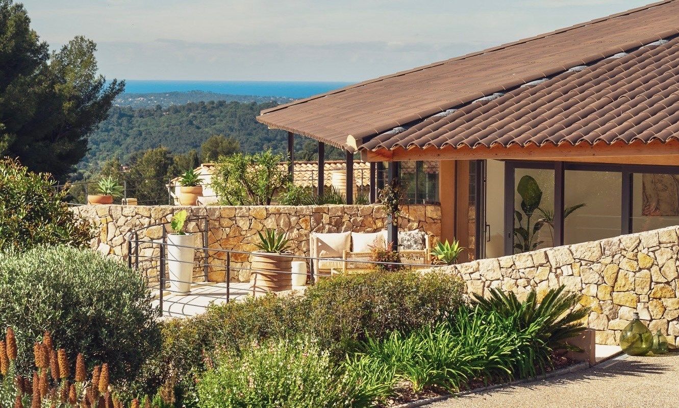 house 6 Rooms for sale on OLLIOULES (83190)