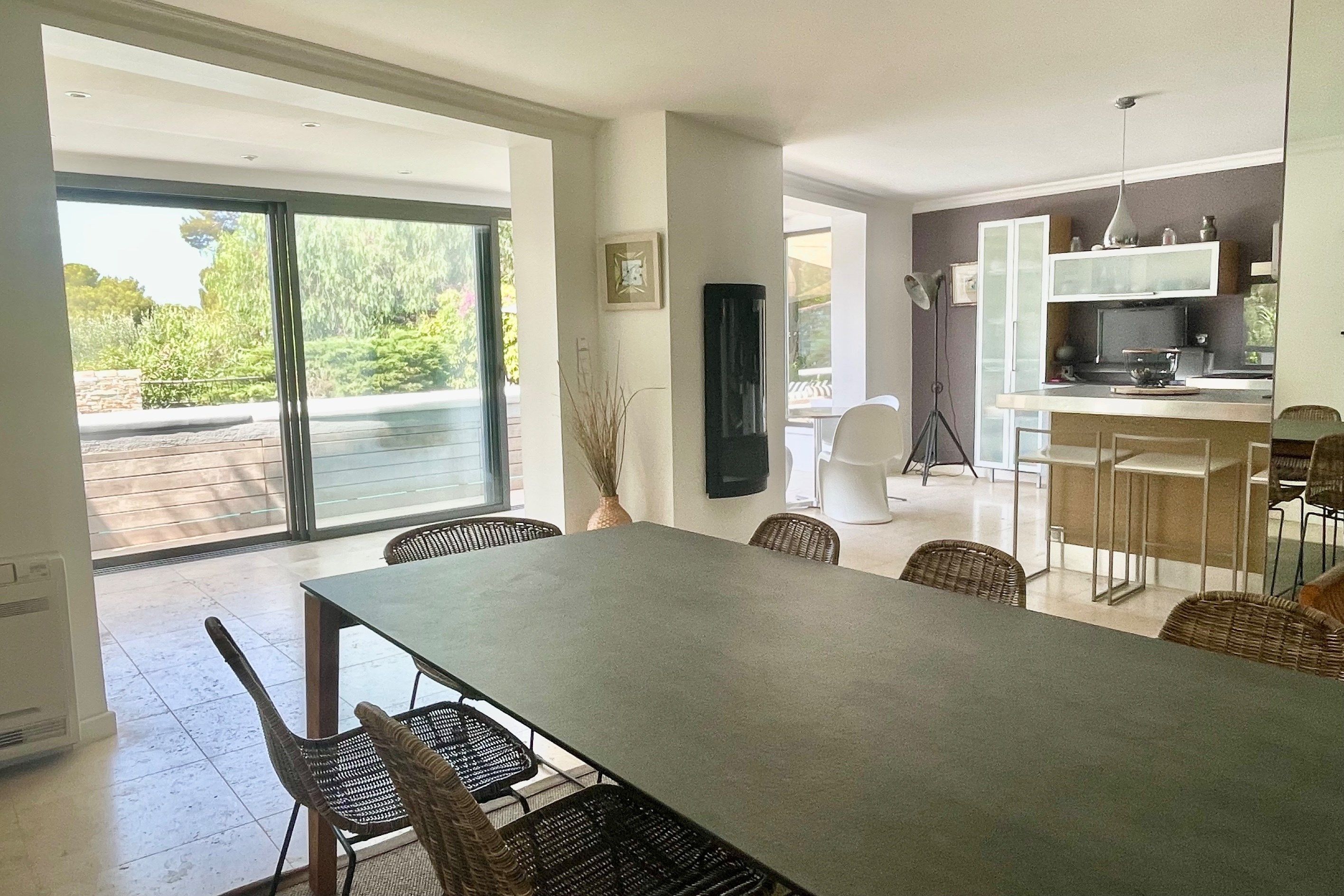 villa 7 Pièces en vente sur SANARY SUR MER (83110)