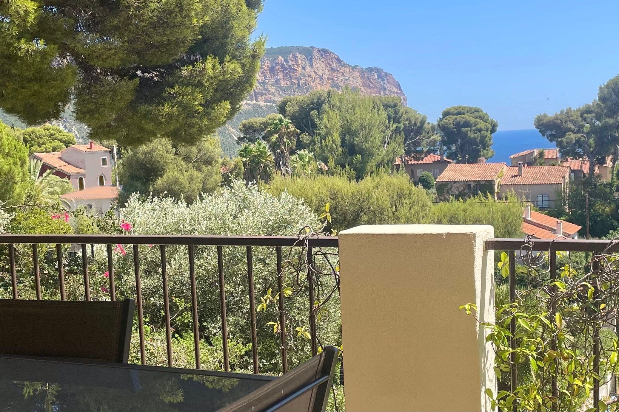 maison 9 Pièces en vente sur CASSIS (13260)