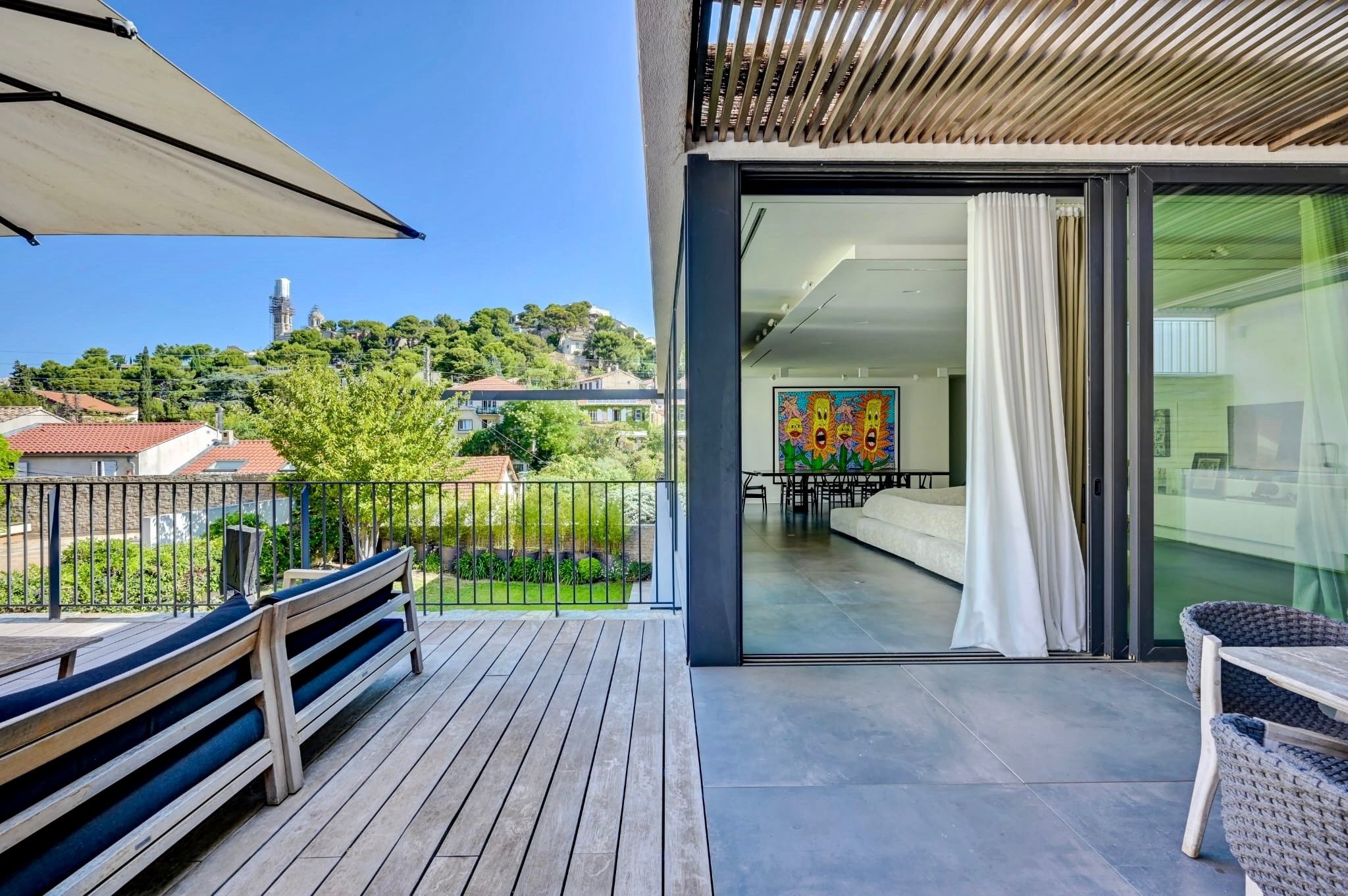 maison 6 Pièces en vente sur MARSEILLE (13007)