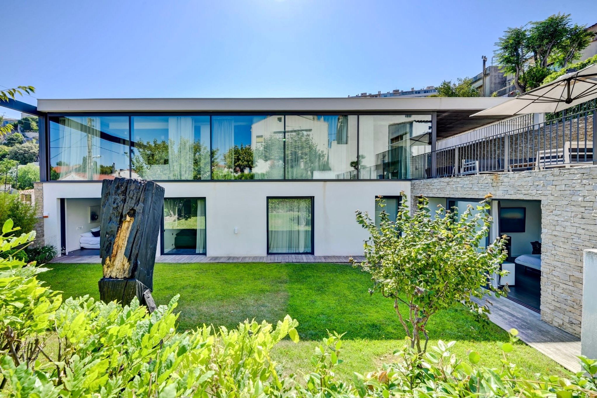 maison 6 Pièces en vente sur MARSEILLE (13007)