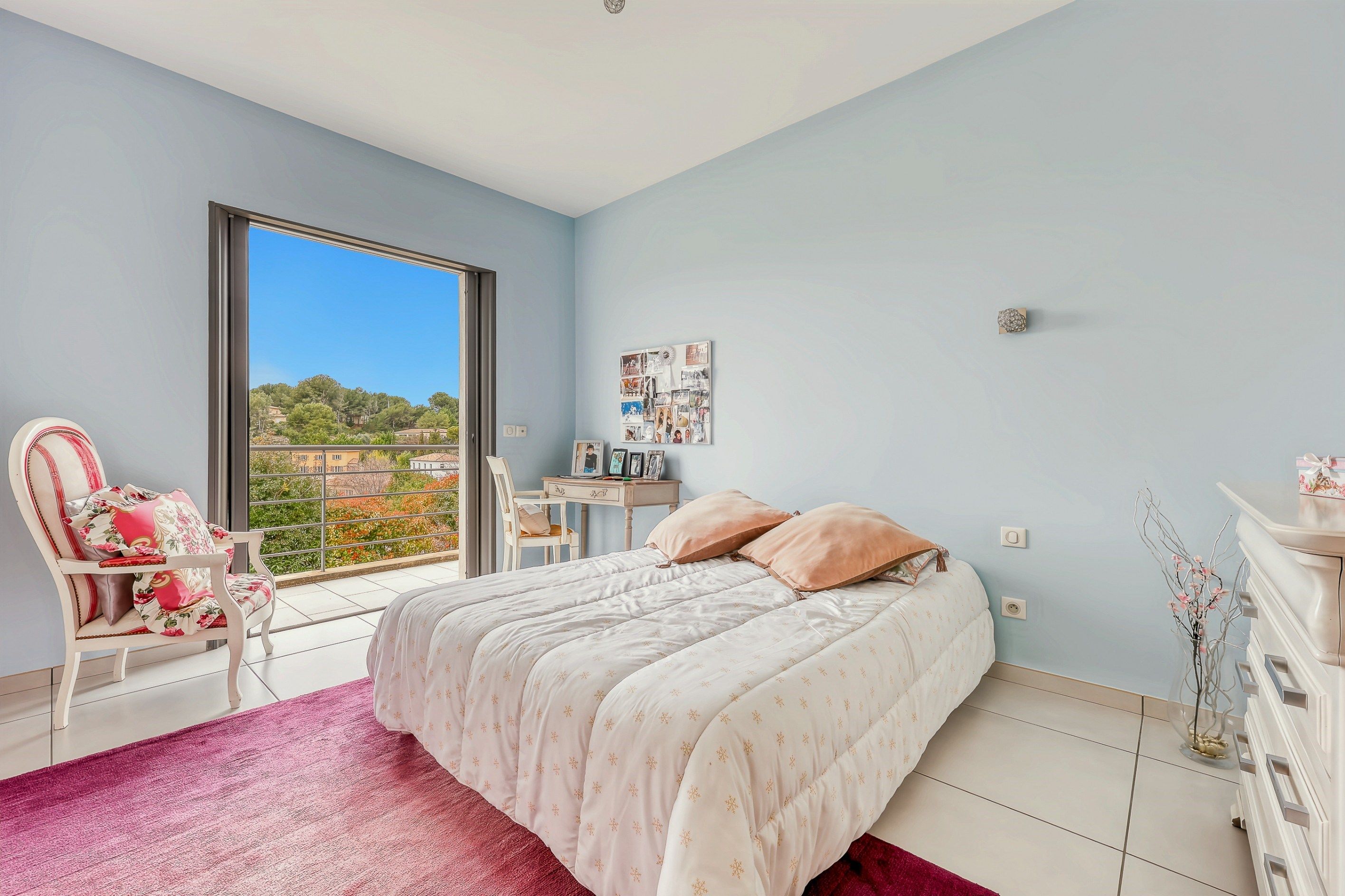 maison contemporaine 9 Pièces en vente sur AIX EN PROVENCE (13090)