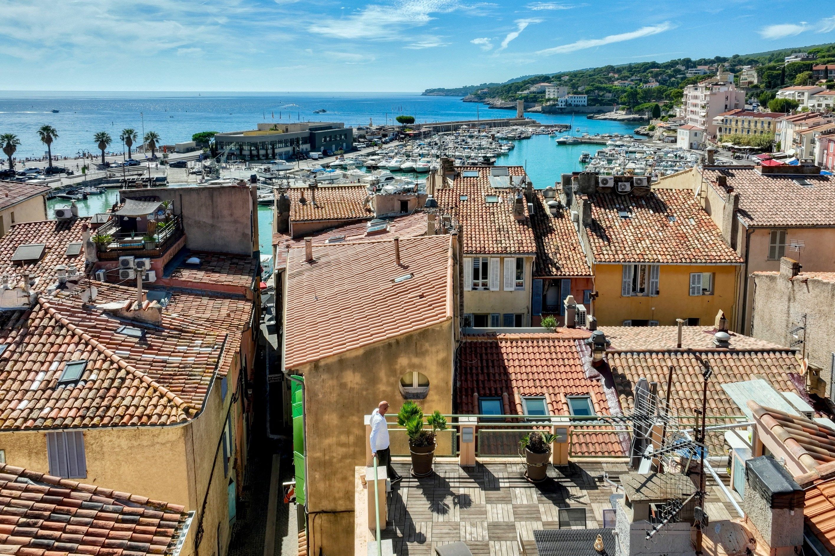 townhouse 11 Rooms for sale on CASSIS (13260) Sale Townhouse Cassis 11 Rooms 180 m²