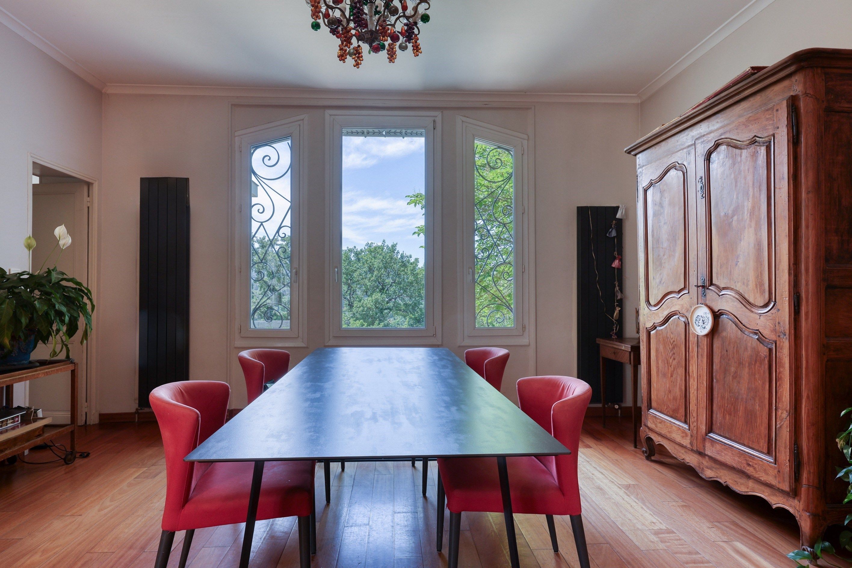 maison 10 Pièces en vente sur AUBAGNE (13400)