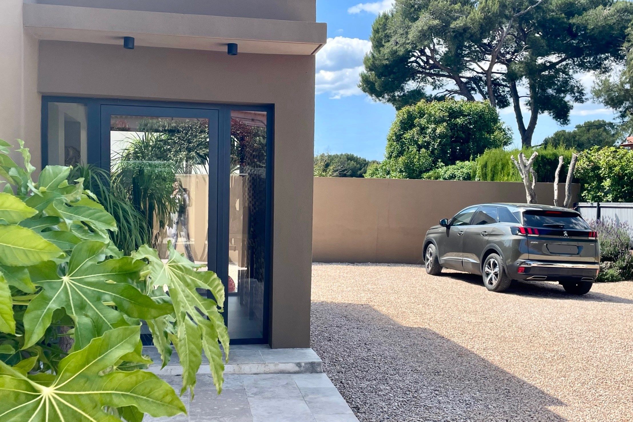 house 5 Rooms for sale on LE BRUSC (83140)